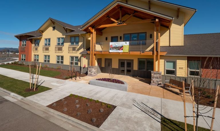 Pear Valley Senior Living, Central Point, OR 1