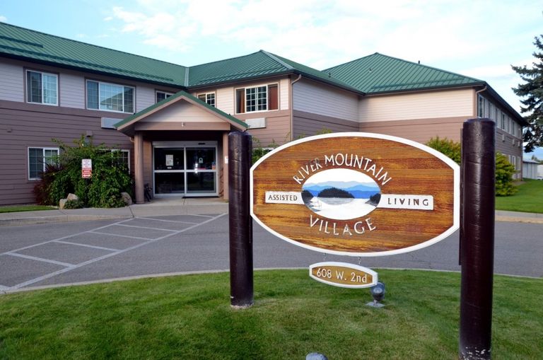 River Mountain Village Assisted Living, Newport, WA 2