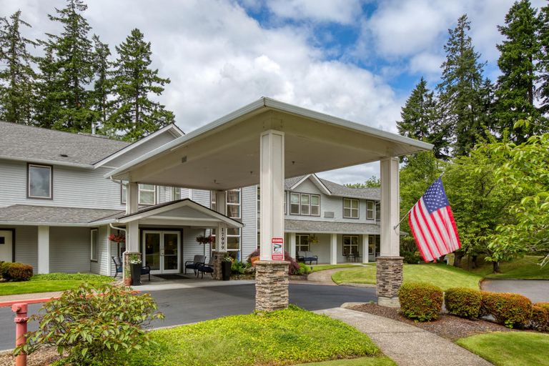 Homewood Heights Assisted Living Community, Milwaukie, OR 1