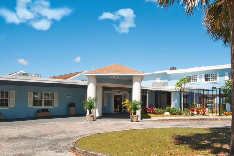 The 15 Best Assisted Living Facilities in Davenport, FL Seniorly