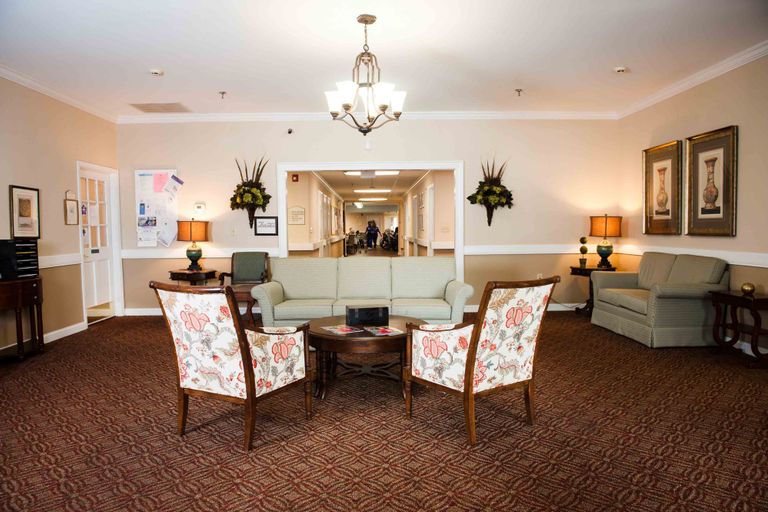 The Devonshire Pricing, Photos and Floor Plans in Hampton, VA Seniorly