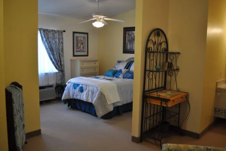 Arcadia Oaks Assisted Living Pricing, Photos and Floor Plans in