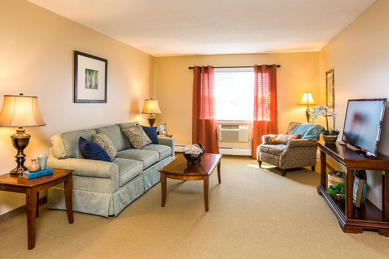 Blenheim Newport Pricing, Photos and Floor Plans in Middletown, RI