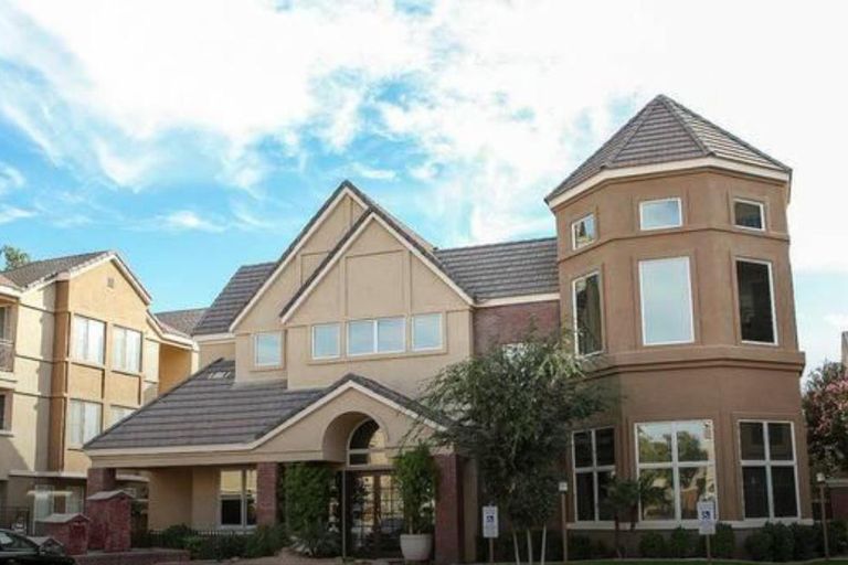 The Lodge At 14 Th Street_Photos_03_Seniorly.jpg