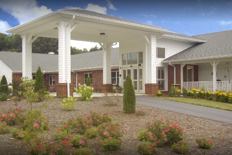 Rose Tara Senior Living Pricing, Photos and Floor Plans in King, NC