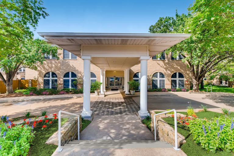 THE BEST 15 Assisted Living Facilities in Austin, TX | Seniorly