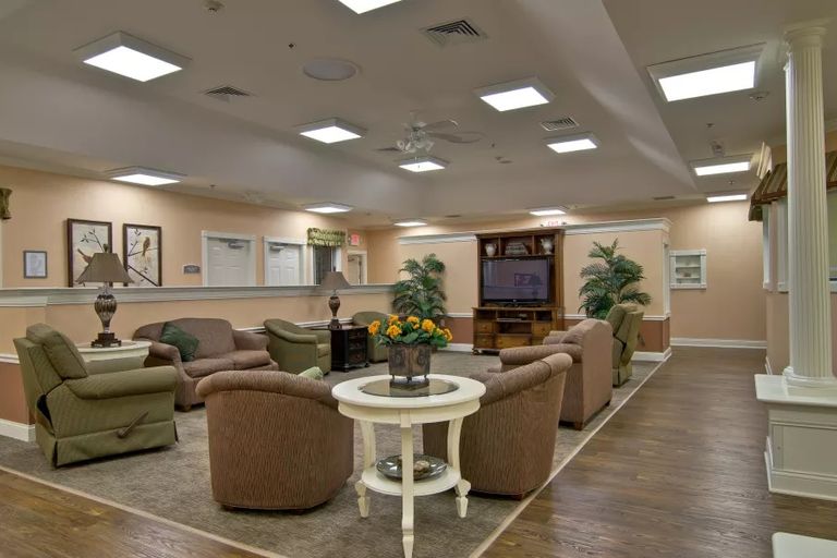 Parkway Gardens Pricing, Photos and Floor Plans in Fairview Heights