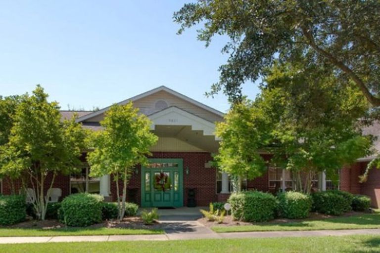 Knollwood Pointe 1