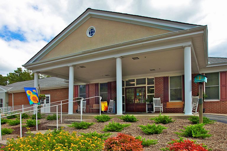 Commonwealth Senior Living At Gloucester House Pricing, Photos and Floor Plans in Gloucester