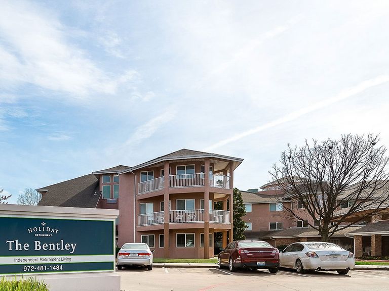 The Bentley Pricing, Photos and Floor Plans in Dallas, TX Seniorly