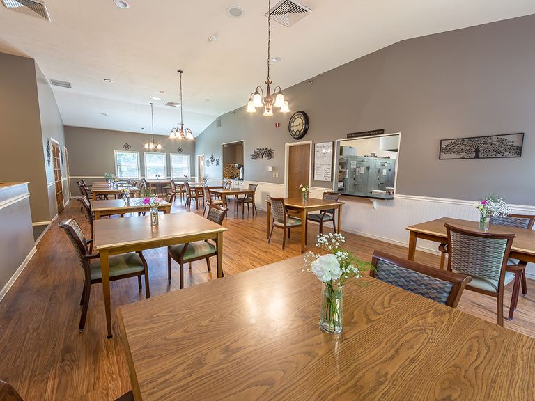 Updated GRACE WOODS NILES ASSISTED LIVING 2020 Details Seniorly