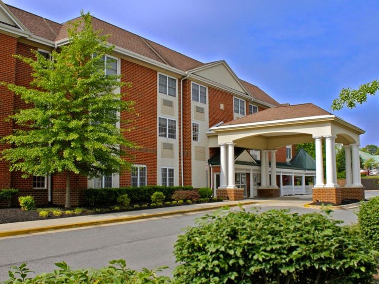 Arbor Terrace Senior Living - Pricing, Photos and Floor Plans in Lanham ...