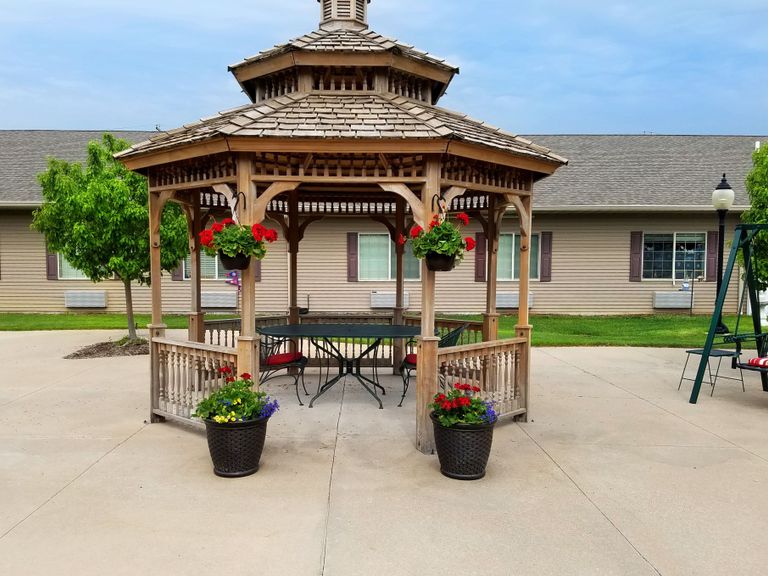 Courtyard Estates Of Bushnell Pricing, Photos and Floor Plans in