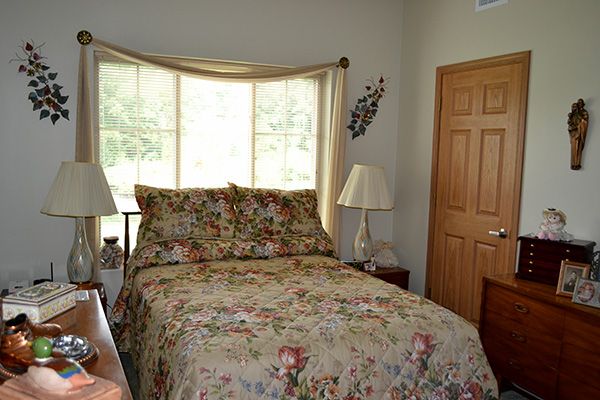 Emerald Village Senior Living - Pricing, Photos and Floor ...