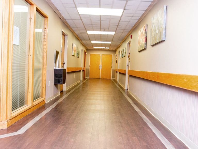 Oakwood Residence Pricing Photos And Floor Plans In Philadelphia Pa Seniorly