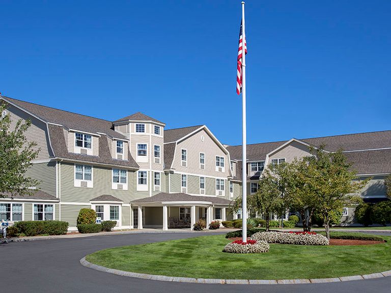 Benchmark Senior Living At Putnam Farm Pricing Photos And Floor Plans In Danvers Ma Seniorly