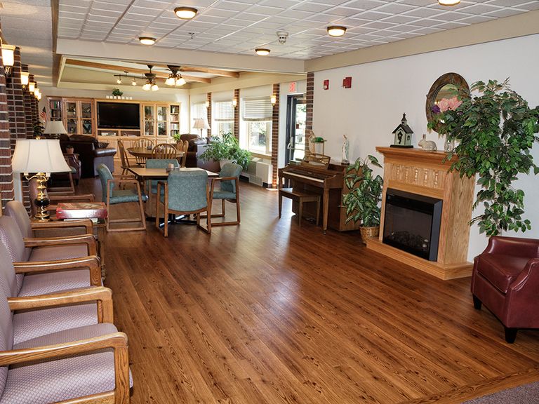 manor care nursing home pewaukee wi