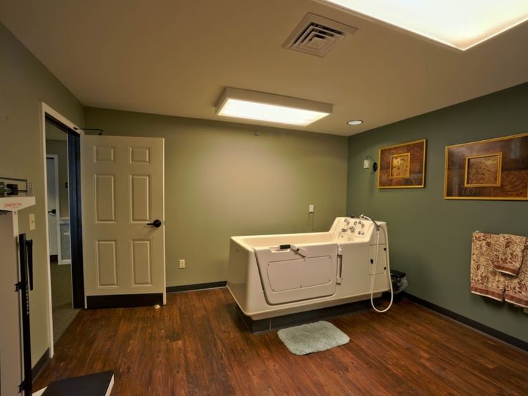 Cedarhurst Of Collinsville - Pricing, Photos and Floor Plans in