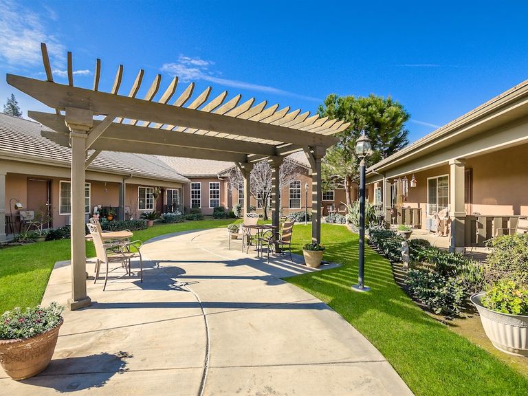 Pacifica Senior Living Bakersfield Pricing, Photos and Floor Plans in