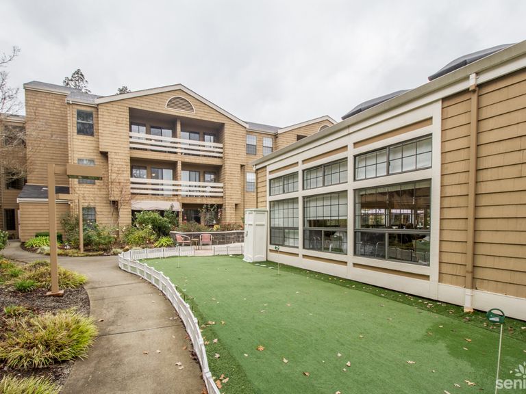 Carlton Senior Living Pleasant HillMartinez Pricing, Photos and