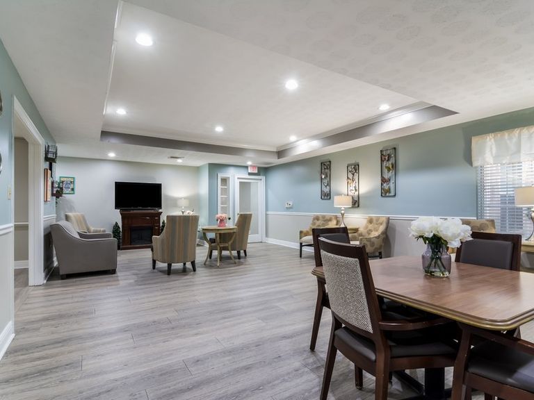 Elmcroft of Little Avenue Pricing, Photos and Floor Plans in Charlotte, NC Seniorly