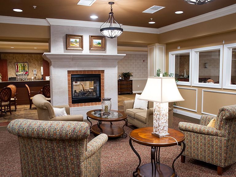 Luther Oaks Pricing, Photos and Floor Plans in Bloomington, IL Seniorly