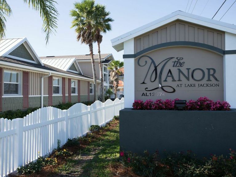 The Manor at Lake Jackson Pricing, Photos and Floor Plans in Sebring