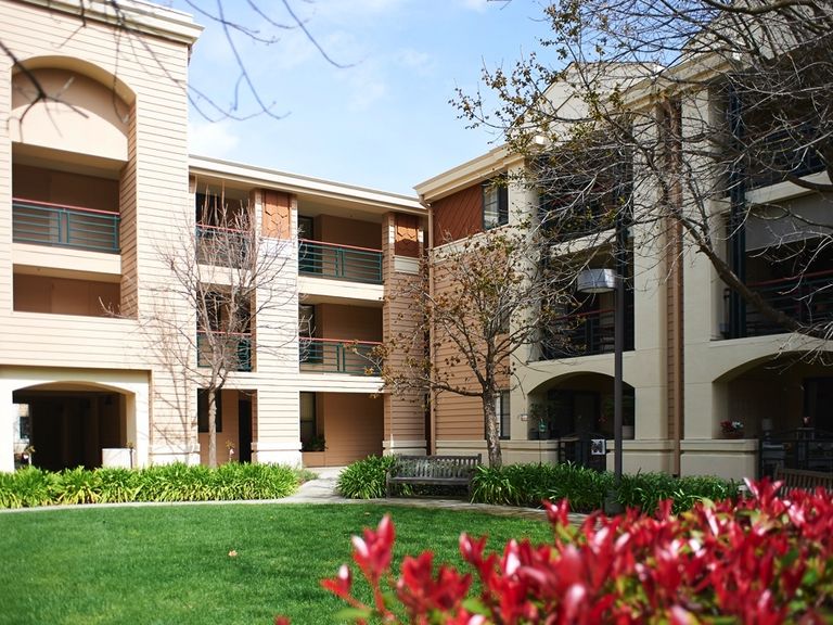 New Apartments Near Santa Clara Valley Medical Center 