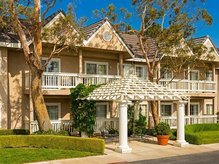 Sterling Inn Pricing, Photos and Floor Plans in Victorville, CA