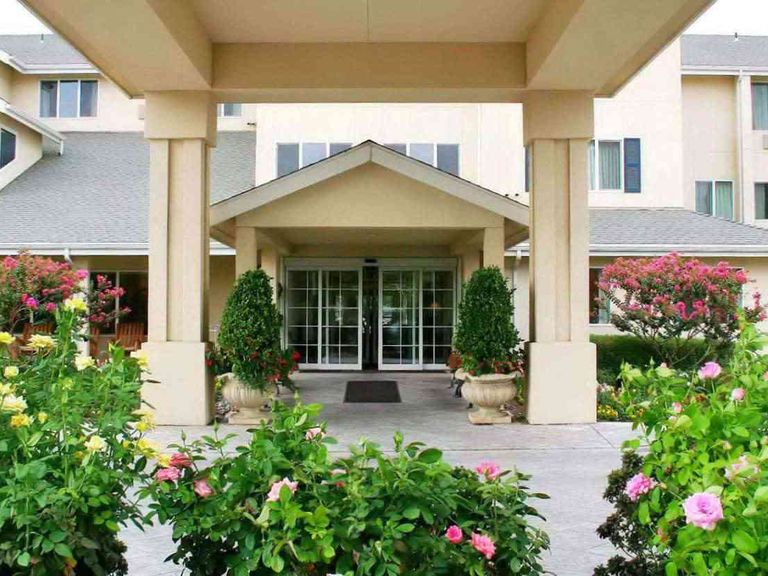Solstice Senior Living at Clovis Pricing, Photos and Floor Plans in