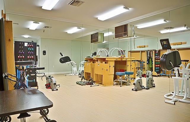 Garden Grove Guest Home Pricing Photos And Floor Plans In Garden Grove Ca Seniorly