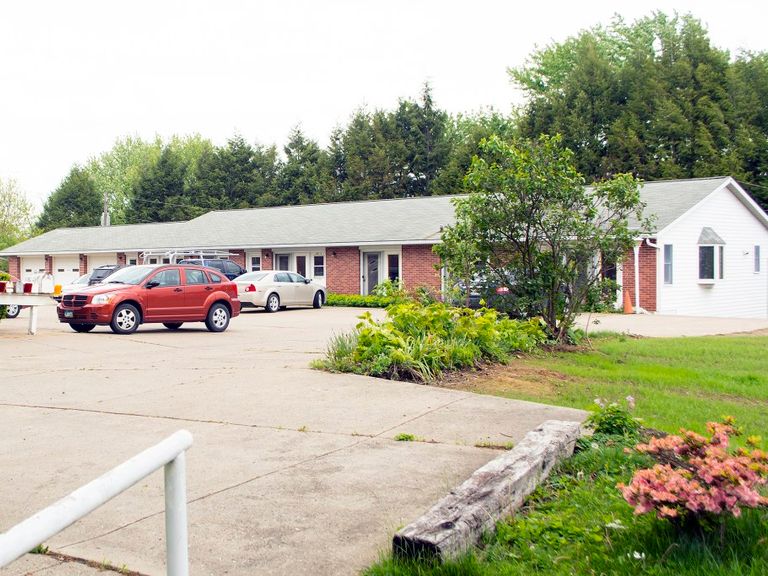 Walton Retirement Home Pricing, Photos and Floor Plans in Barnesville