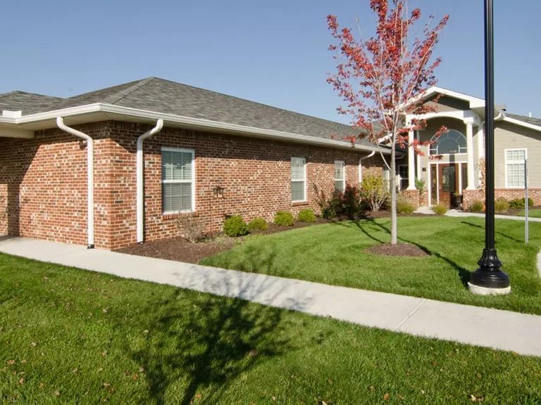 Parkway Gardens Pricing, Photos and Floor Plans in Fairview Heights