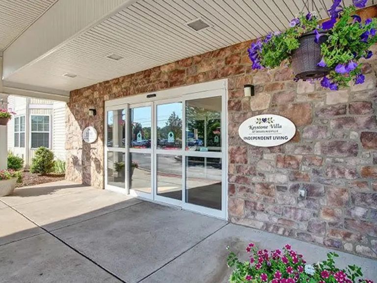 Keystone Villa at Douglassville Pricing, Photos and Floor Plans in