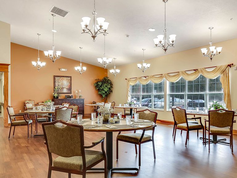 Maple Lake Assisted Living & Memory Care Pricing, Photos and Floor