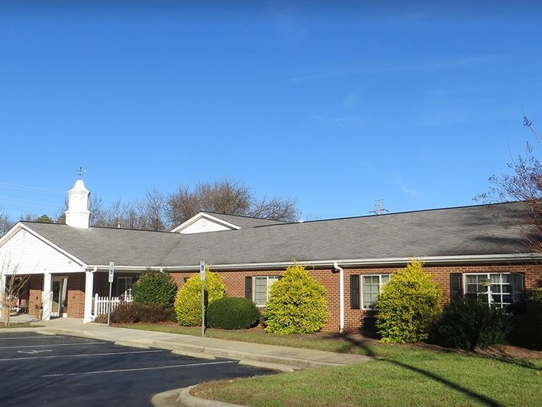 Cambridge House Pricing, Photos and Floor Plans in Hildebran, NC Seniorly