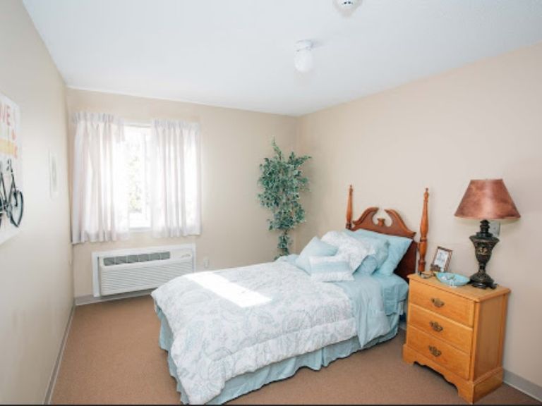 Serenity Rehabilitation And Nursing Kansas City Pricing, Photos and