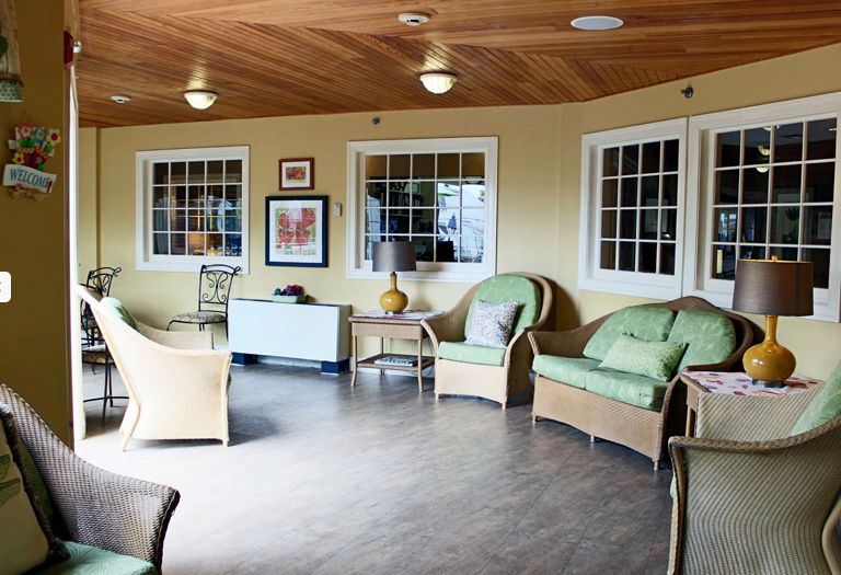 Harbor House Pricing, Photos and Floor Plans in Oyster Bay, NY Seniorly