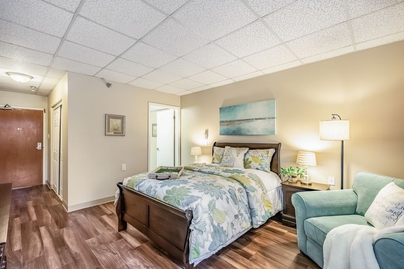 Elison Senior Living At Pinecrest Pricing, 21 Photos & Amenities in