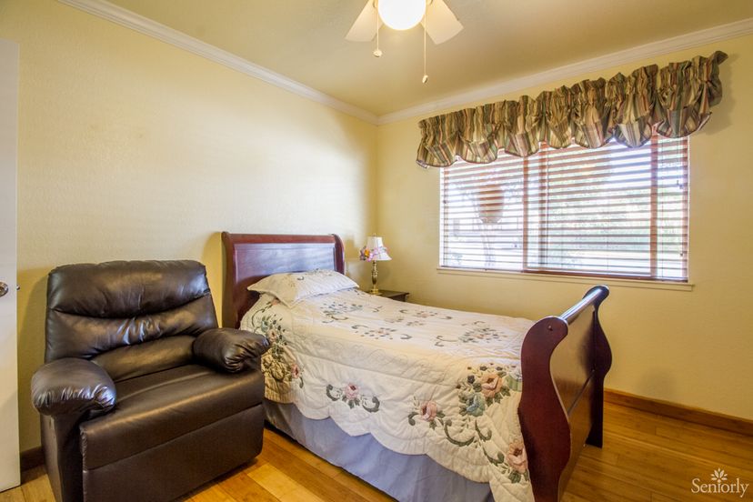 Emerald Care Home II Pricing, Photos, Reviews & Amenities in Concord