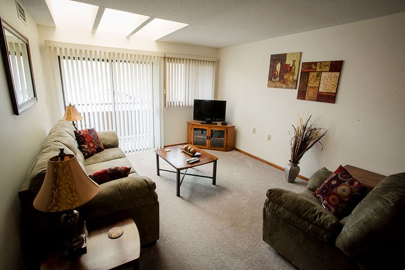 Hidden Lake Care Center (UPDATED) Get Pricing in Kansas City, MO