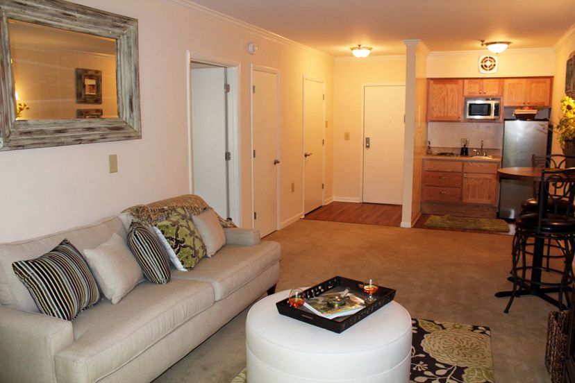 Warm Hearth Village Photos & Amenities in Blacksburg, VA