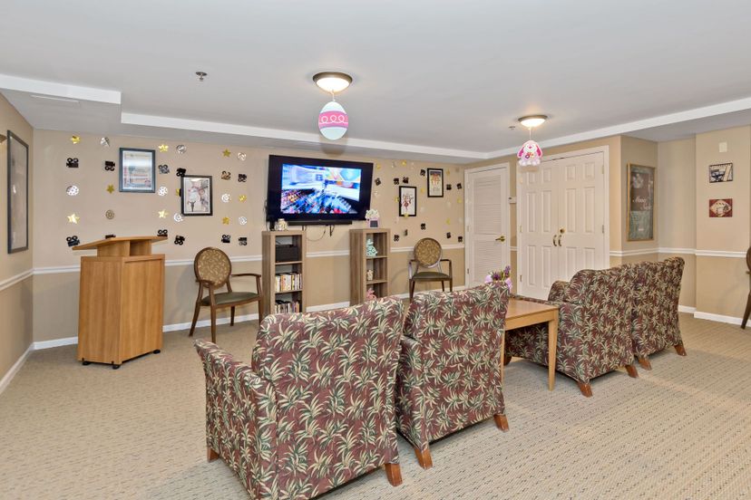 The 2 Best Assisted Living Facilities in Wallpack Center, NJ Seniorly