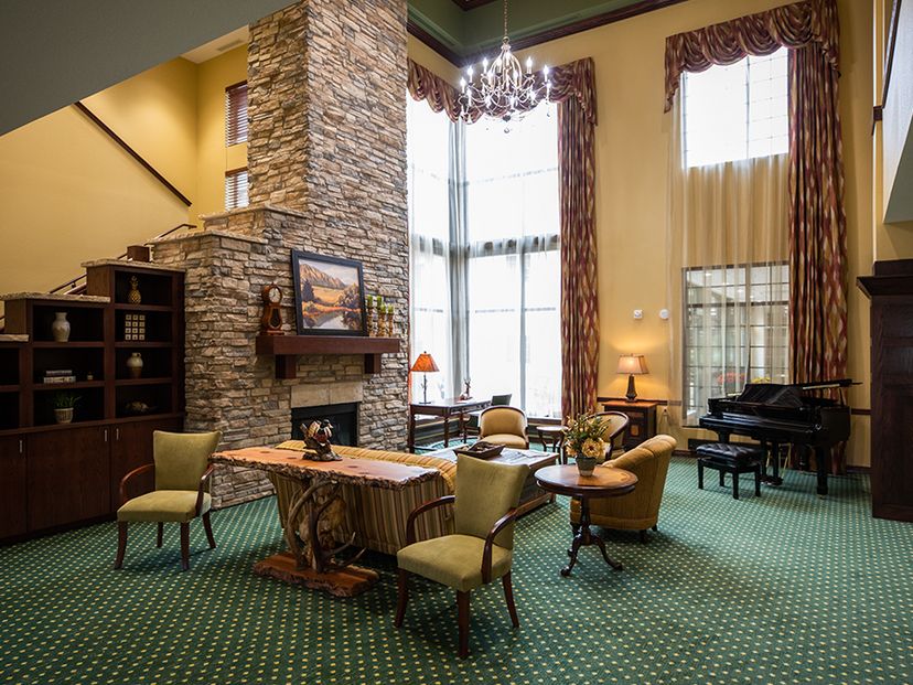 The Gallery at Broomfield Assisted & Senior Living (UPDATED) Pricing & 8 Photos in Broomfield, CO