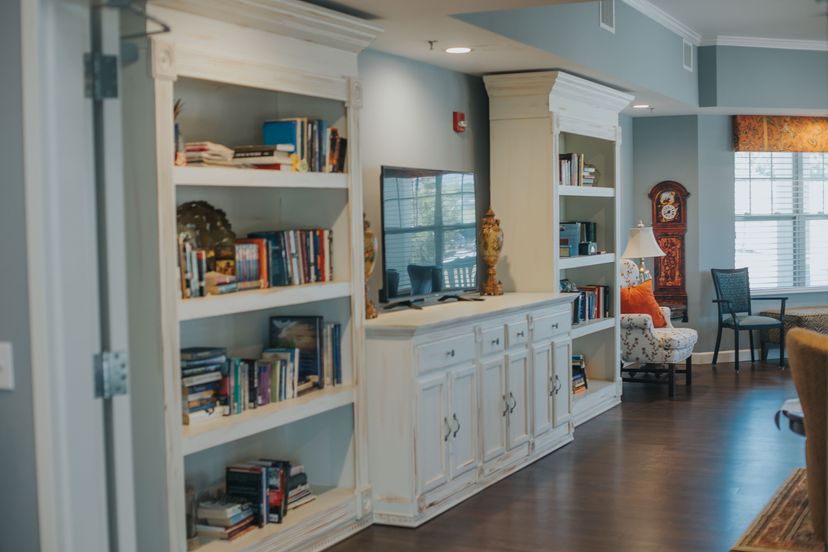 Manor Court Of Carbondale (UPDATED) Get Pricing in Carbondale IL Manor Court Of Carbondale (UPDATED) Get Pricing in Carbondale IL