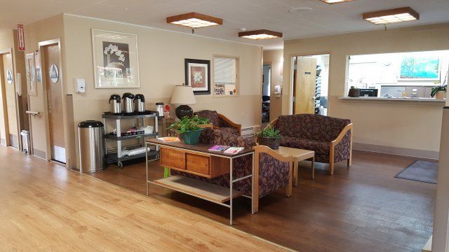 Carlmont Gardens Nursing Home: Premier Senior Care Experience