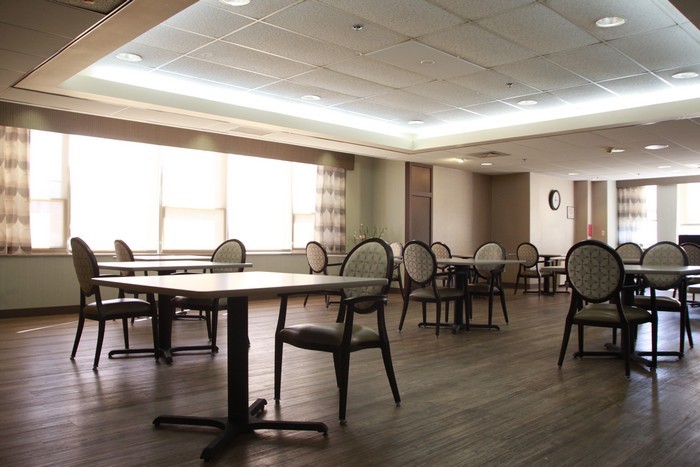 Belhaven Nursing & Rehab Center - Get Pricing, Photos & Amenities in  Chicago, IL - Seniorly