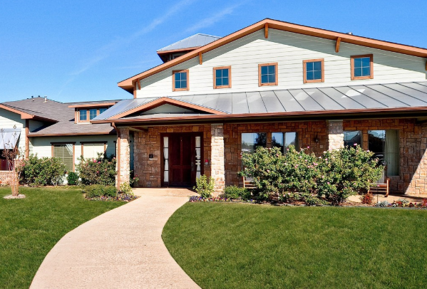 Pecan Point Assisted Living And Memory Care (UPDATED) - Pricing & 10 Photos  in Sherman, TX