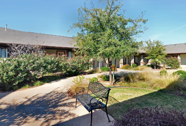 Pecan Point Assisted Living And Memory Care (UPDATED) - Pricing & 10 Photos  in Sherman, TX