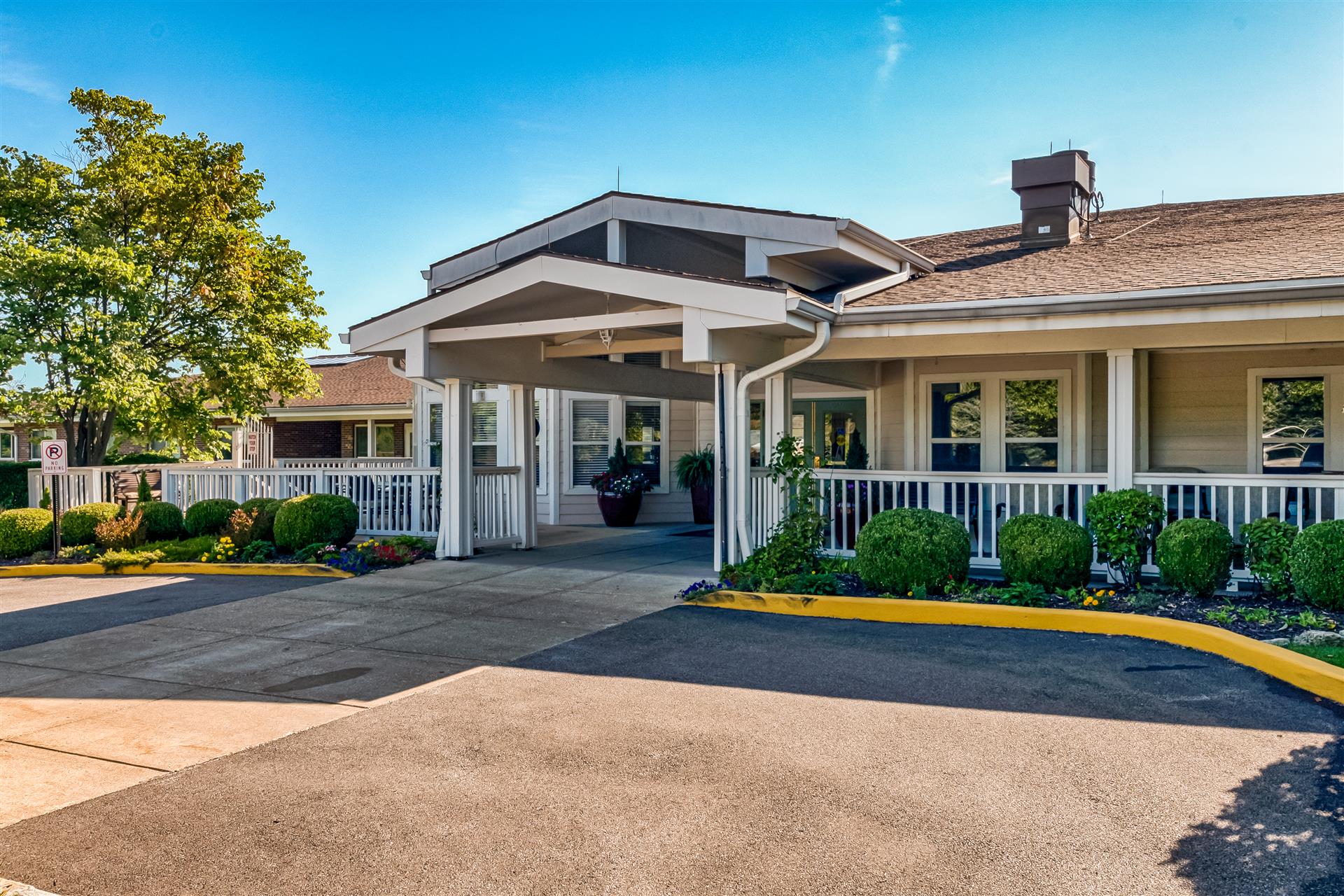 Autumn View Gardens Assisted Living Ellisville: Serene Retreat